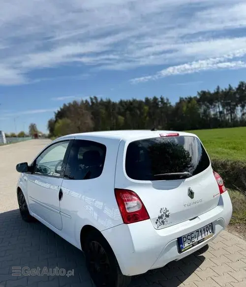 RENAULT Twingo 