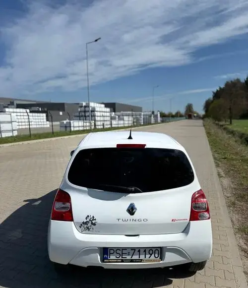RENAULT Twingo 