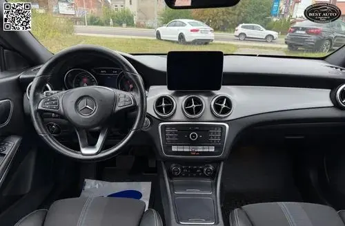 MERCEDES-BENZ CLA 