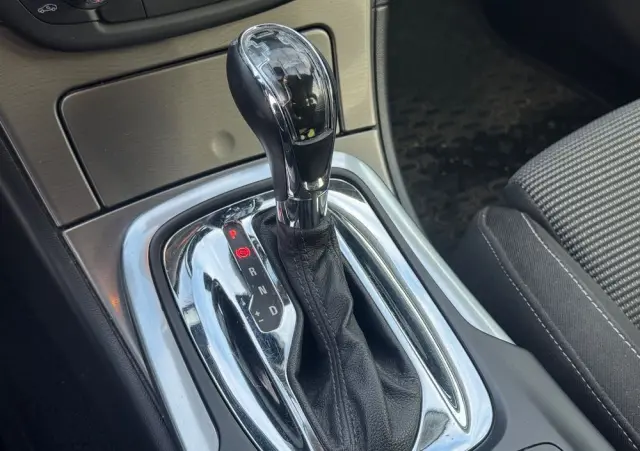 OPEL Insignia 2.0 CDTI Automatik Design Edition