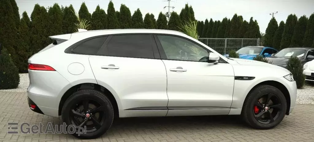 JAGUAR F-pace 