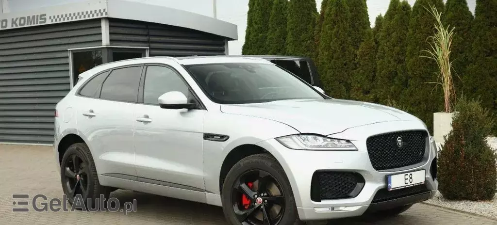 JAGUAR F-pace 
