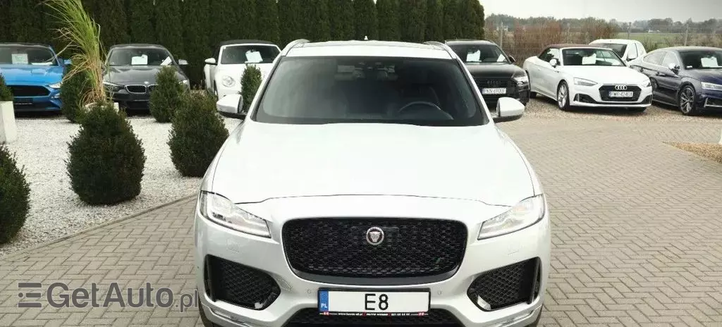 JAGUAR F-pace 