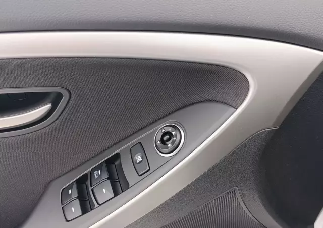 HYUNDAI I30 1.4 CRDi Comfort