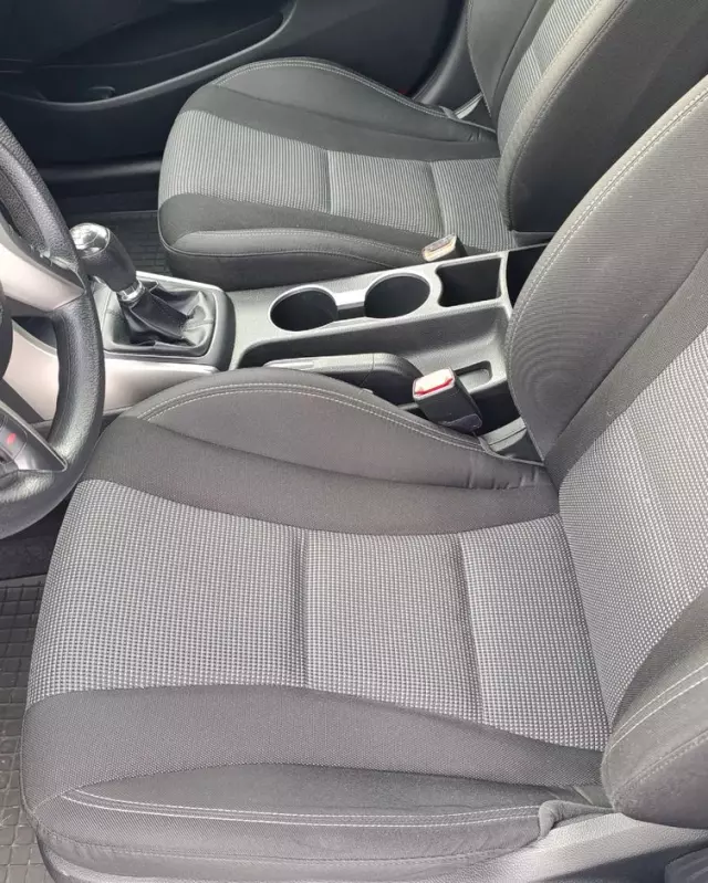 HYUNDAI I30 1.4 CRDi Comfort