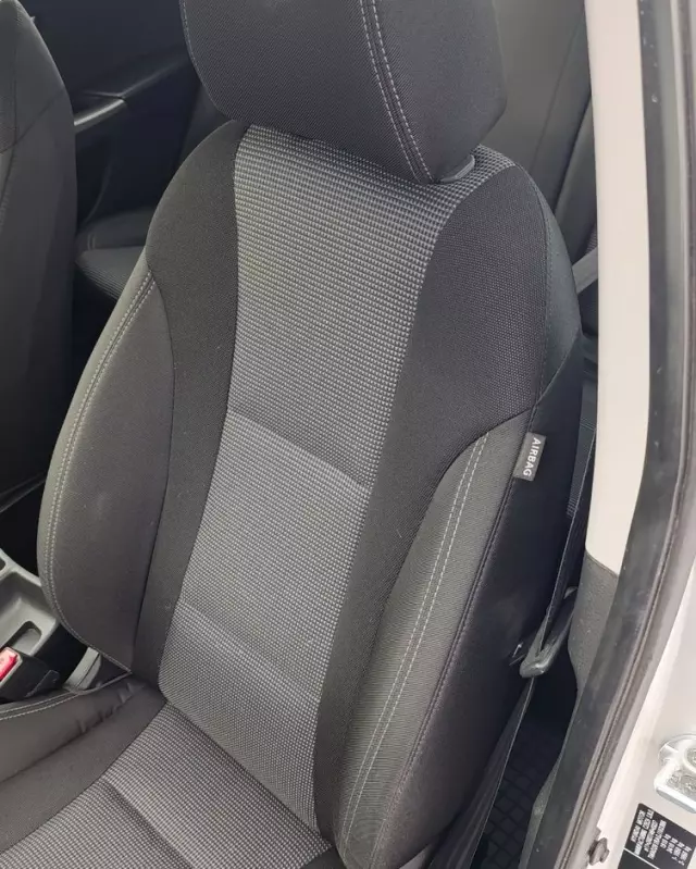 HYUNDAI I30 1.4 CRDi Comfort