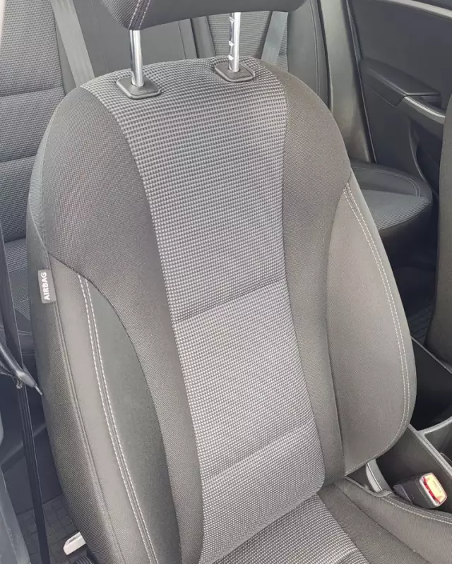 HYUNDAI I30 1.4 CRDi Comfort