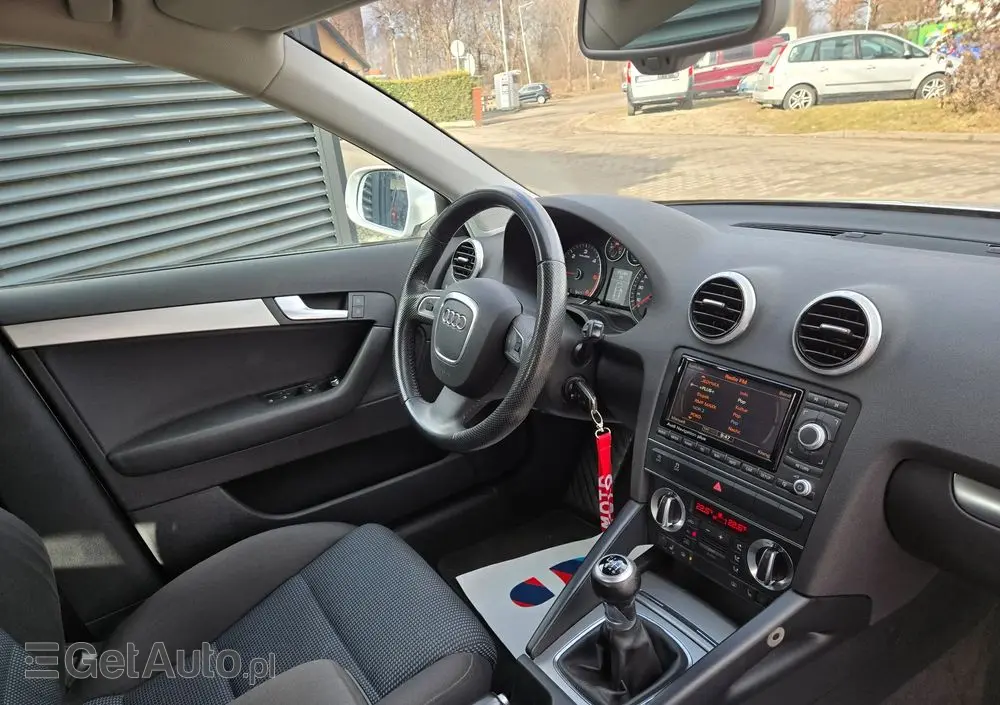 AUDI A3 Sportback 2.0 TDI DPF quattro Ambition