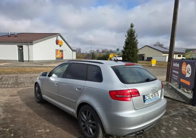 AUDI A3 Sportback 2.0 TDI DPF quattro Ambition