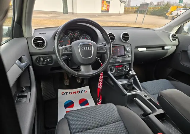AUDI A3 Sportback 2.0 TDI DPF quattro Ambition