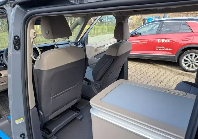 VOLKSWAGEN California 