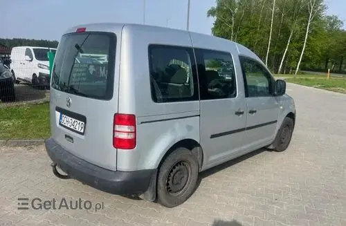 VOLKSWAGEN Caddy 