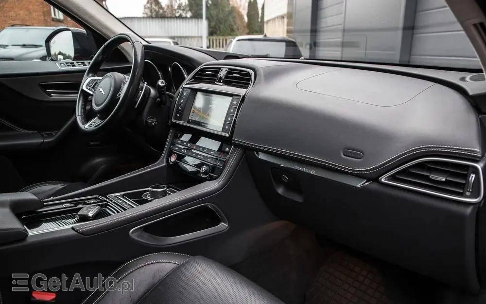 JAGUAR F-Pace 3.0 TDV6 AWD S