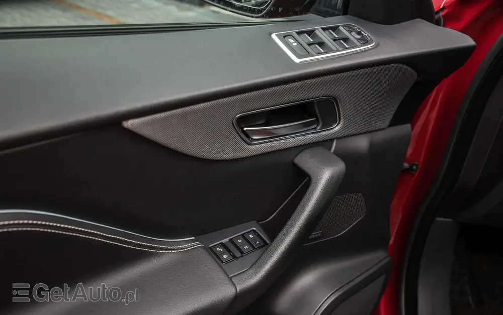 JAGUAR F-Pace 3.0 TDV6 AWD S