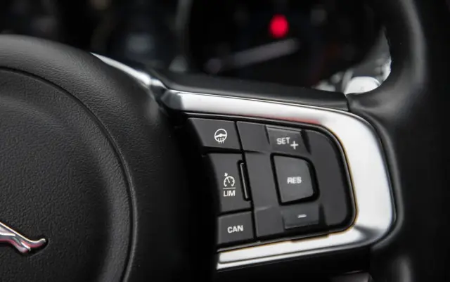 JAGUAR F-Pace 3.0 TDV6 AWD S