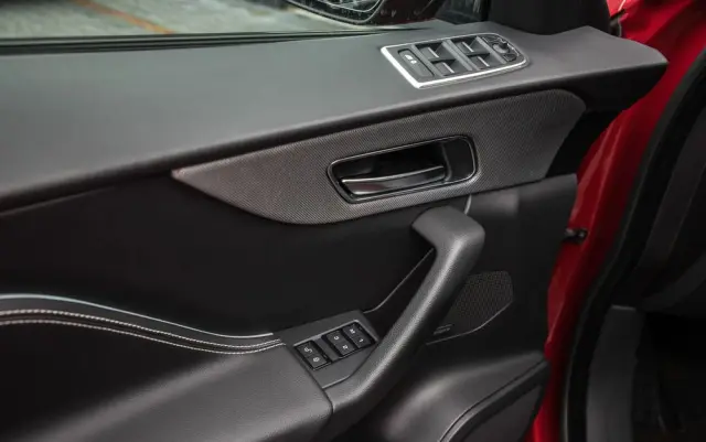 JAGUAR F-Pace 3.0 TDV6 AWD S