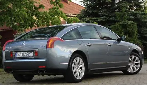 CITROEN C6 
