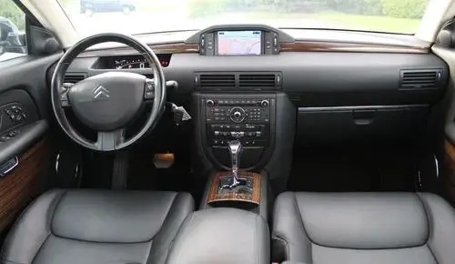 CITROEN C6 