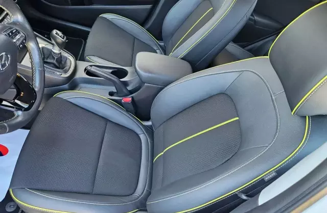 HYUNDAI Kona 1.6 CRDi (136 KM) MHEV DCT