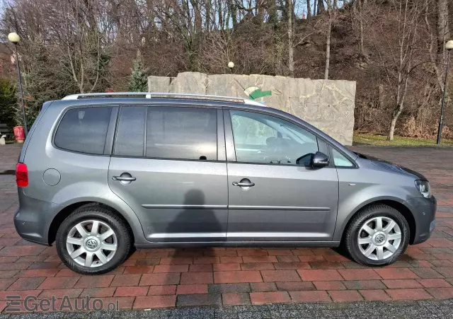 VOLKSWAGEN Touran 1.6 TDI DPF BlueMot Comfortline
