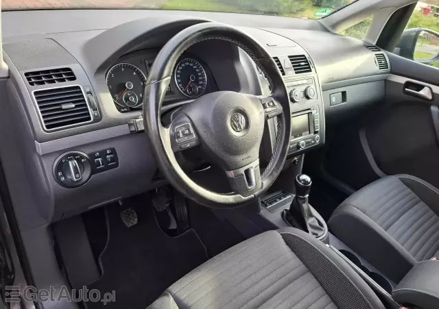 VOLKSWAGEN Touran 1.6 TDI DPF BlueMot Comfortline