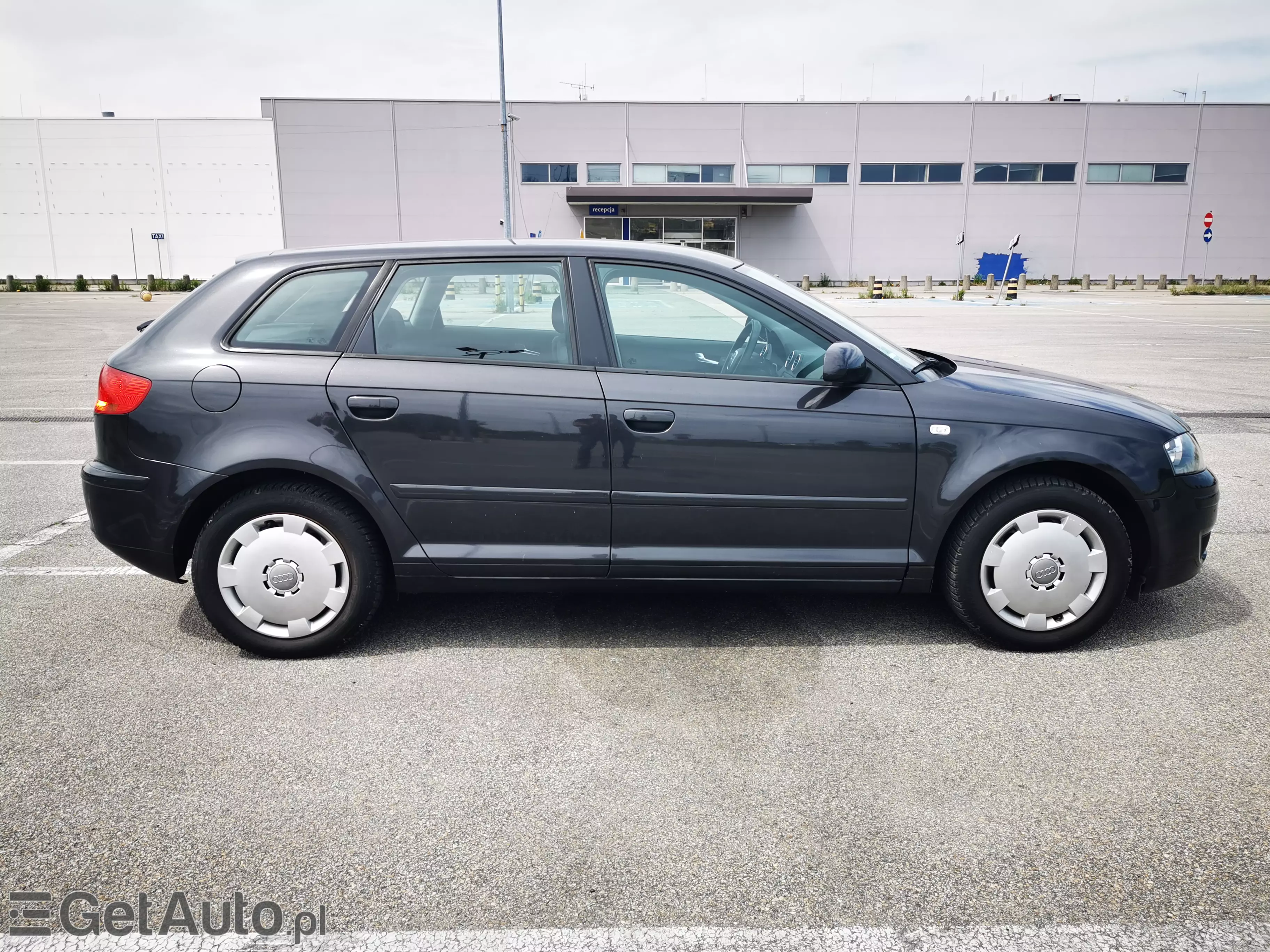 AUDI A3 1.6 Attraction