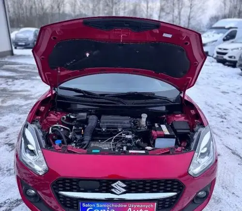 SUZUKI Swift 