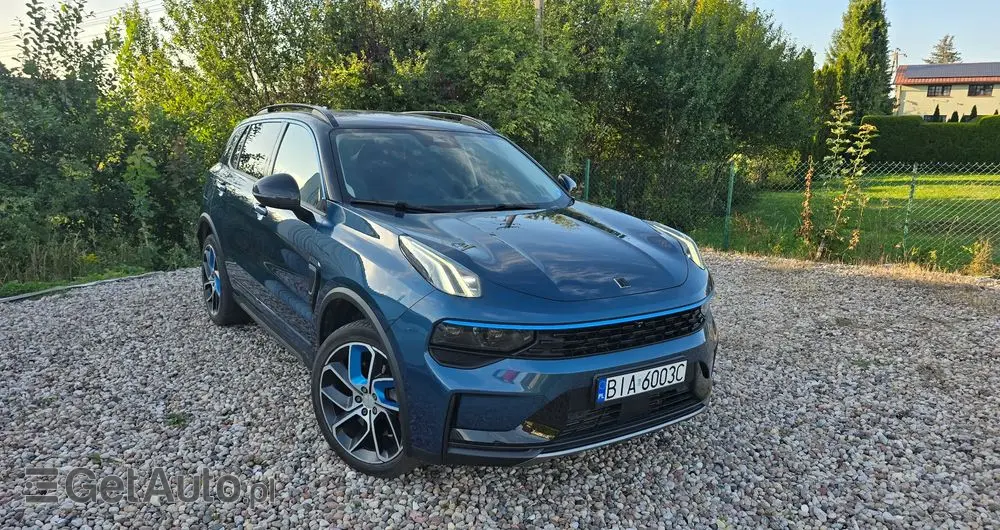 LYNK & CO 01 PHEV