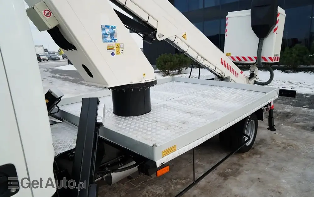 NISSAN CABSTAR / ZWYŻKA 20 METRÓW / GSR E200TE4 /  BLIŹNIAK / UDŹWIG - 200 kg / 4 PODPORY 