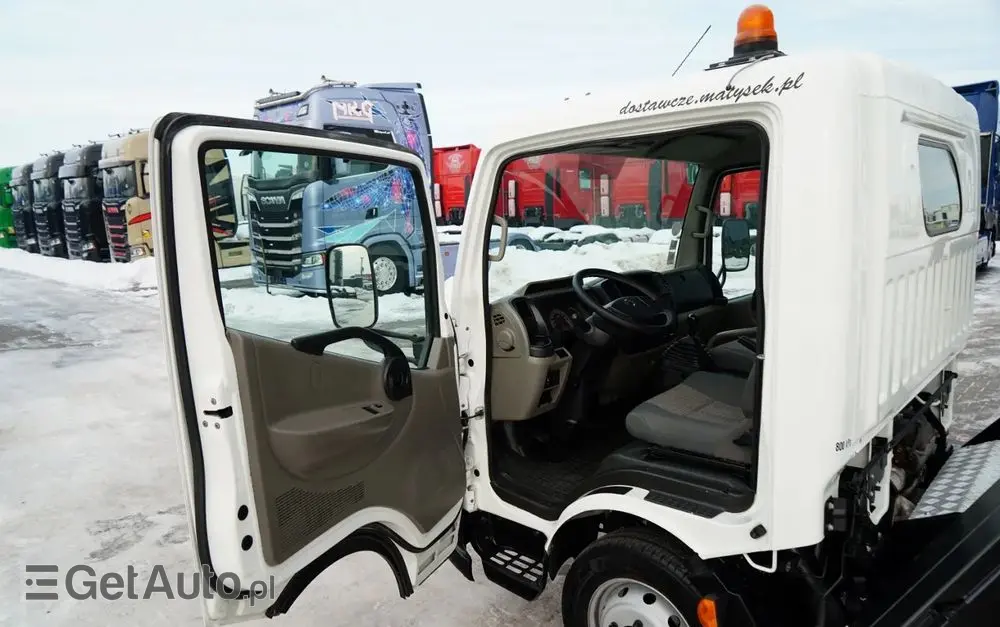 NISSAN CABSTAR / ZWYŻKA 20 METRÓW / GSR E200TE4 /  BLIŹNIAK / UDŹWIG - 200 kg / 4 PODPORY 