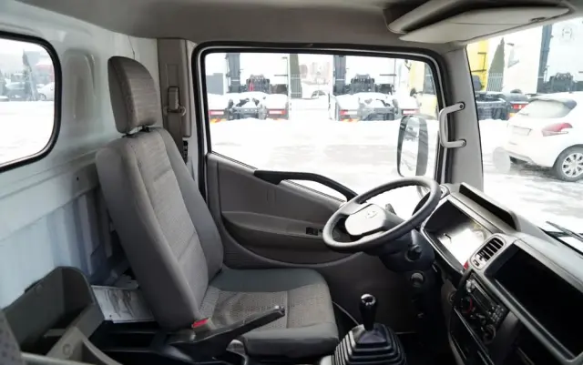 NISSAN CABSTAR / ZWYŻKA 20 METRÓW / GSR E200TE4 /  BLIŹNIAK / UDŹWIG - 200 kg / 4 PODPORY 