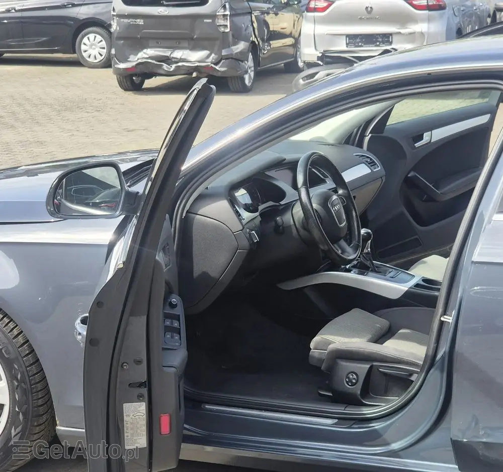 AUDI A4 Limousine 