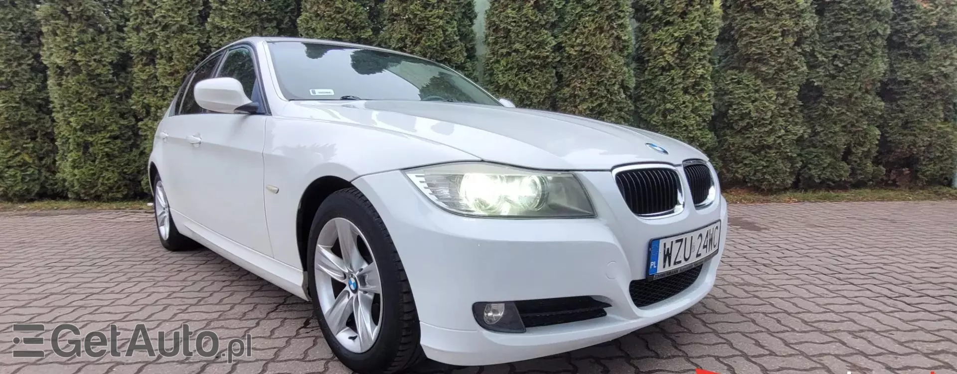 BMW Seria 3 320i (170 KM)