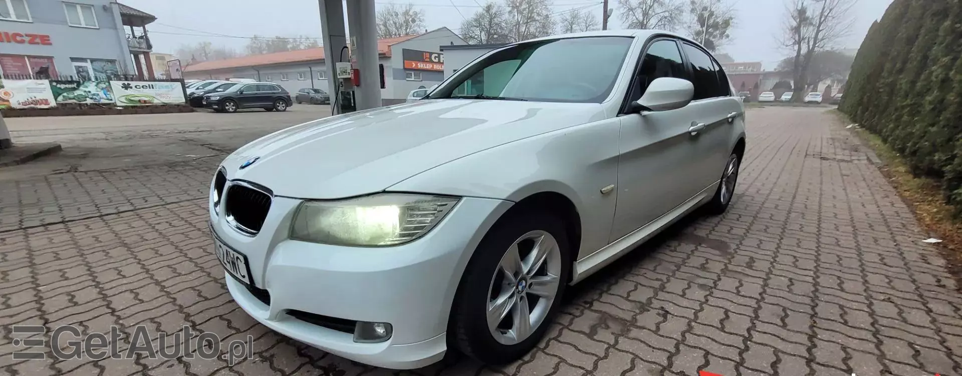 BMW Seria 3 320i (170 KM)