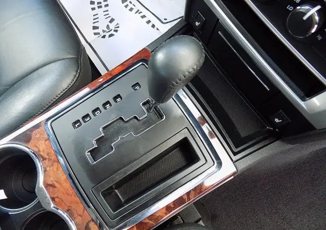 CHRYSLER 300C 2.7 Automatik