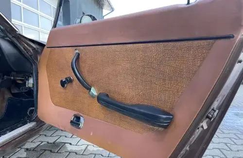 NISSAN Datsun 