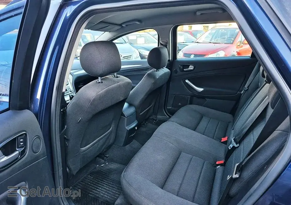 FORD Mondeo 2.0 FF Platinium X Plus (Titanium)