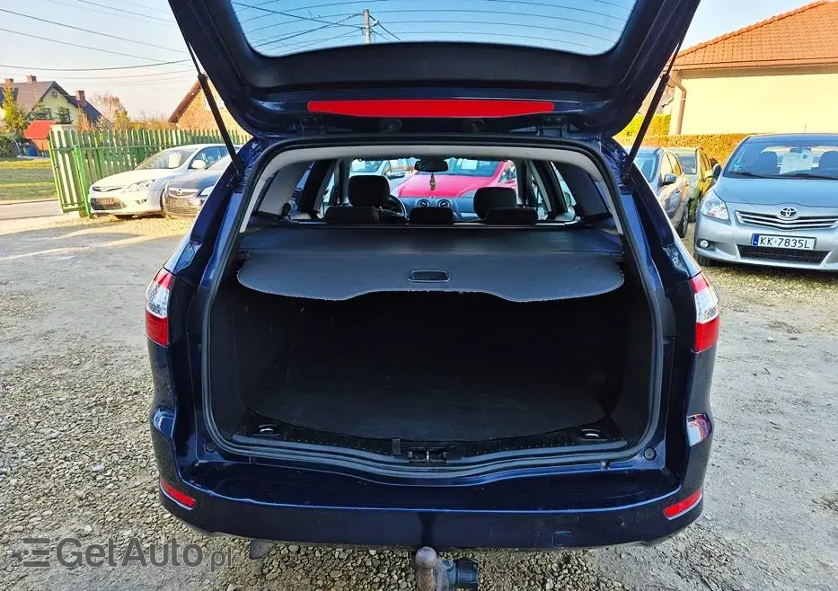 FORD Mondeo 2.0 FF Platinium X Plus (Titanium)