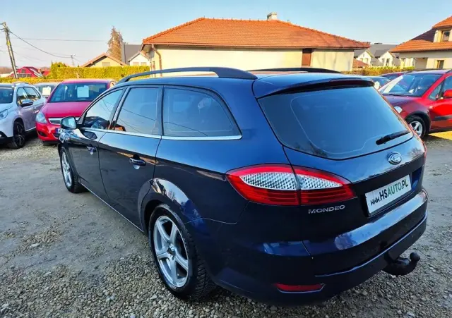 FORD Mondeo 2.0 FF Platinium X Plus (Titanium)