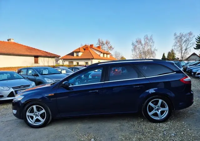 FORD Mondeo 2.0 FF Platinium X Plus (Titanium)