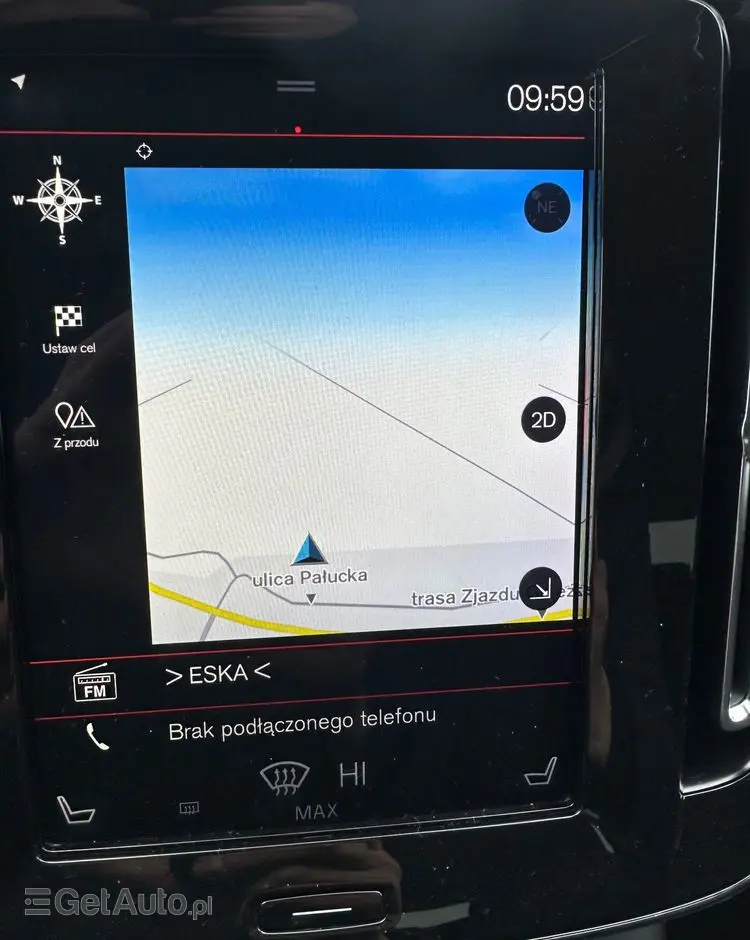 VOLVO XC 40 T3 Momentum Pro