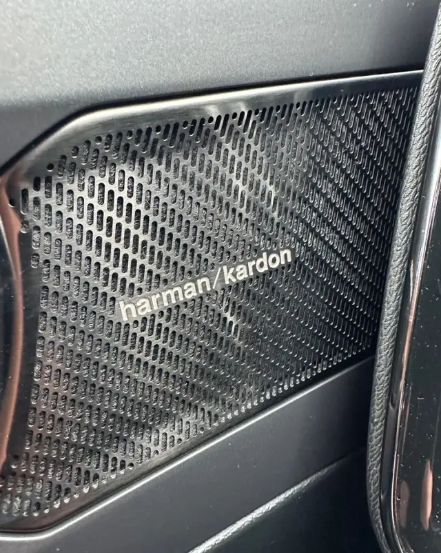 VOLVO XC 40 T3 Momentum Pro