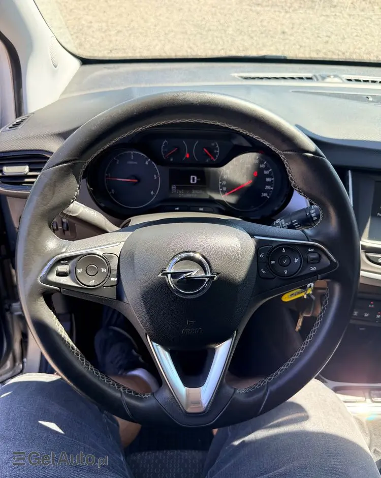 OPEL Crossland X 1.6 Edition