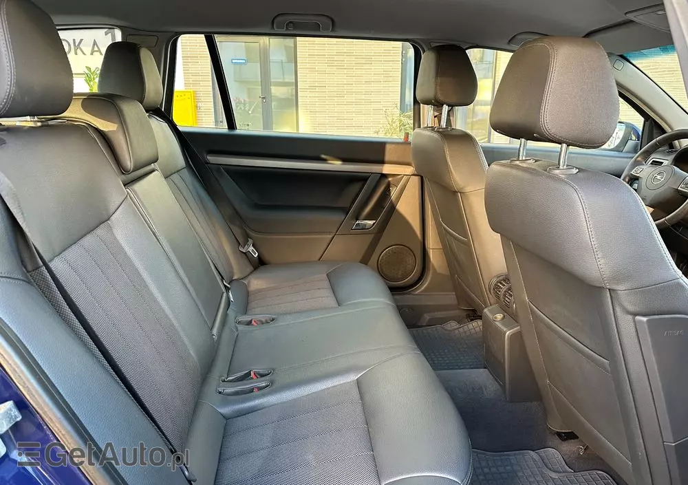 OPEL Vectra 1.9 CDTI Cosmo