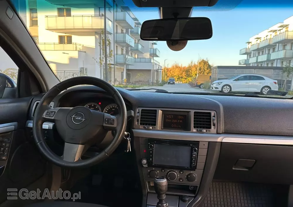 OPEL Vectra 1.9 CDTI Cosmo