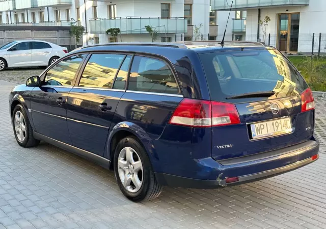 OPEL Vectra 1.9 CDTI Cosmo