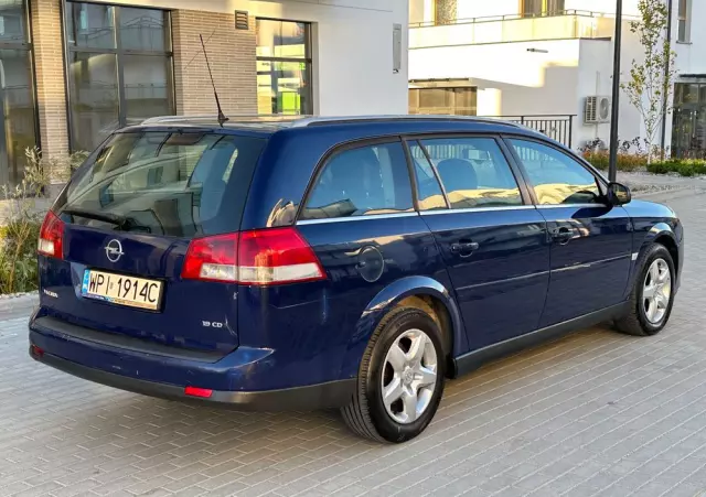 OPEL Vectra 1.9 CDTI Cosmo