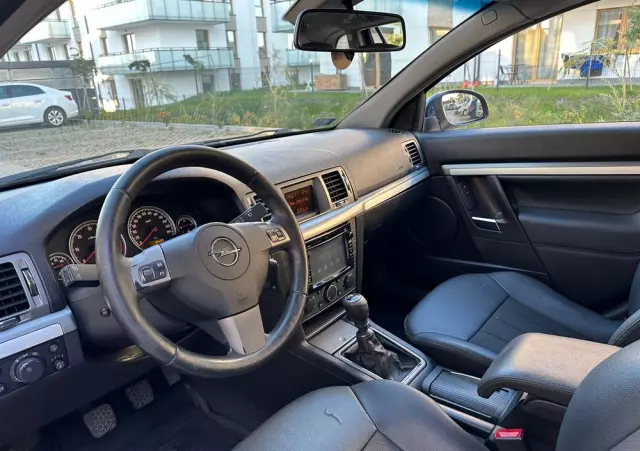 OPEL Vectra 1.9 CDTI Cosmo