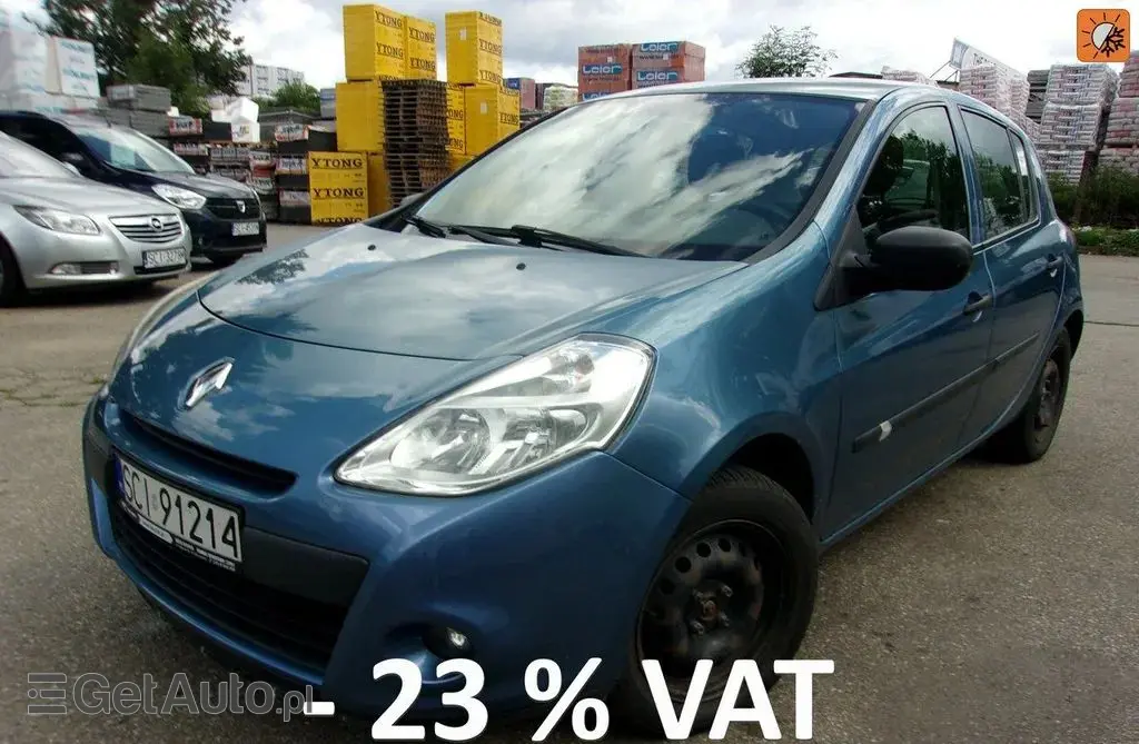 RENAULT Clio 