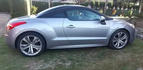 PEUGEOT RCZ 